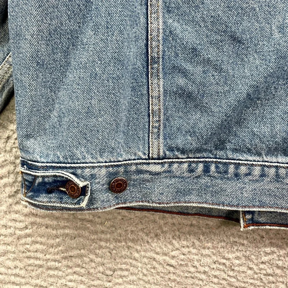 Levis sale used
